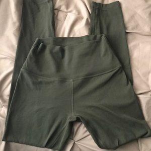 Lululemon Align II (4) ON HOLD